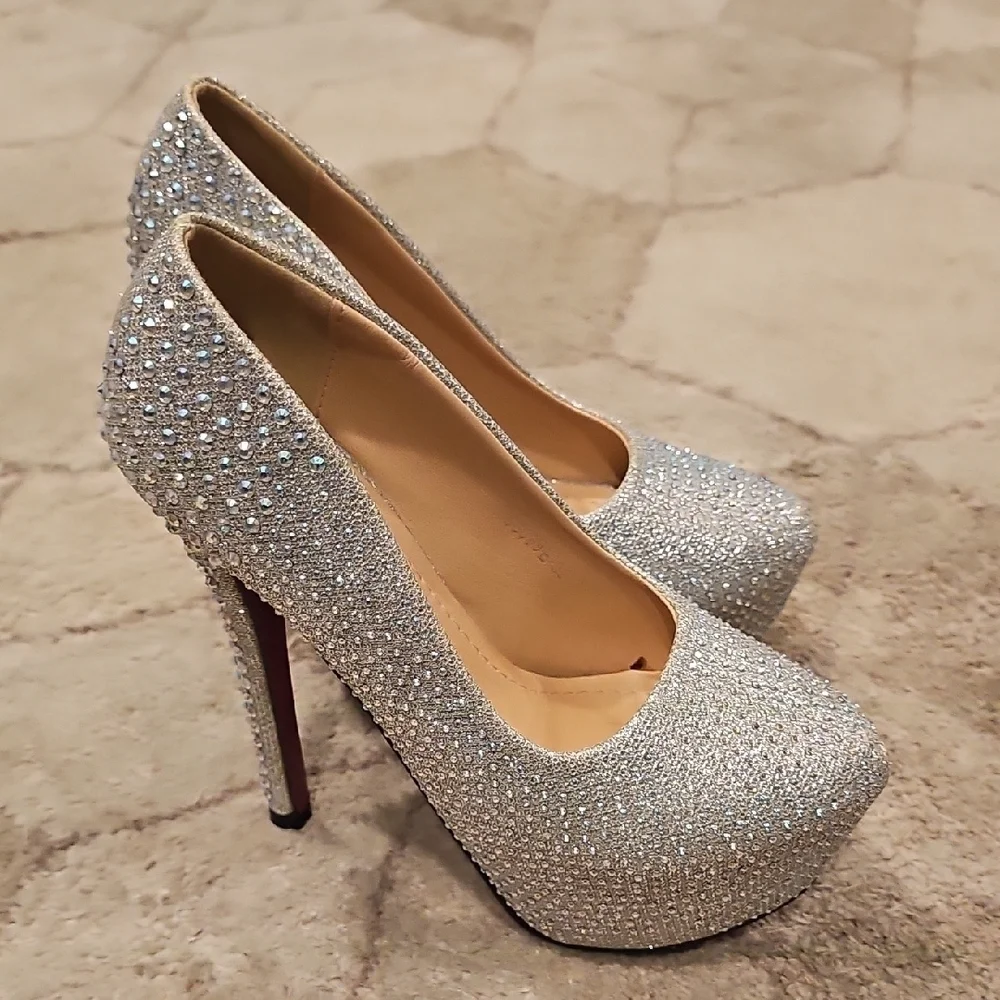 Silver Glitter High Heels with Stiletto
